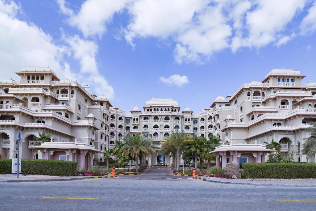 Royal Club By Rvhr, Grandeur Residence Crescent Palm Jumeirah 두바이 외부 사진