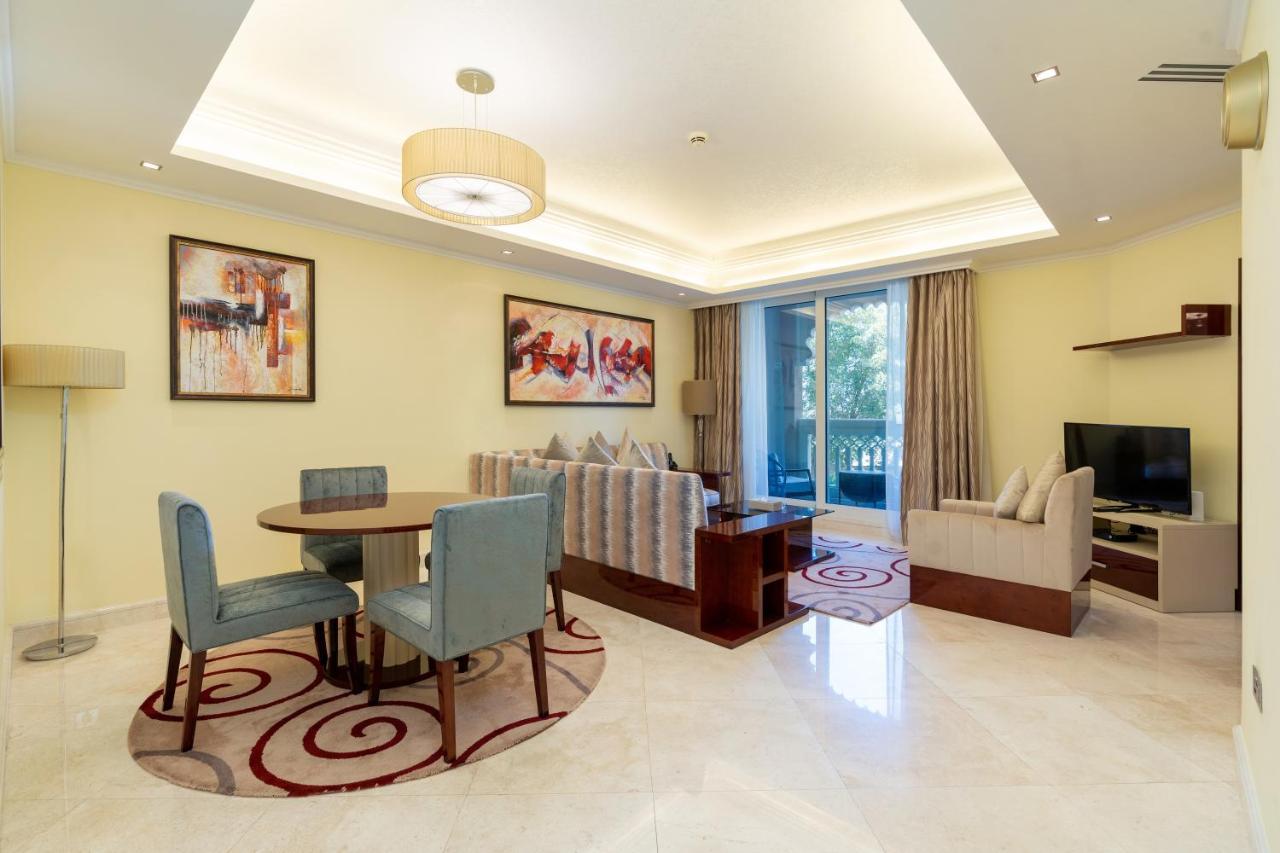 Royal Club By Rvhr, Grandeur Residence Crescent Palm Jumeirah 두바이 외부 사진