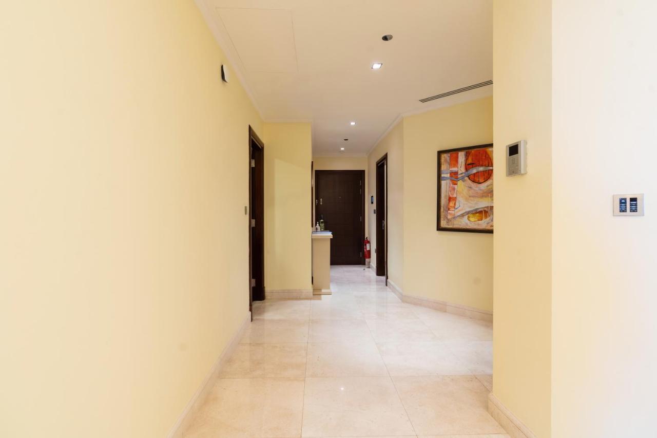 Royal Club By Rvhr, Grandeur Residence Crescent Palm Jumeirah 두바이 외부 사진