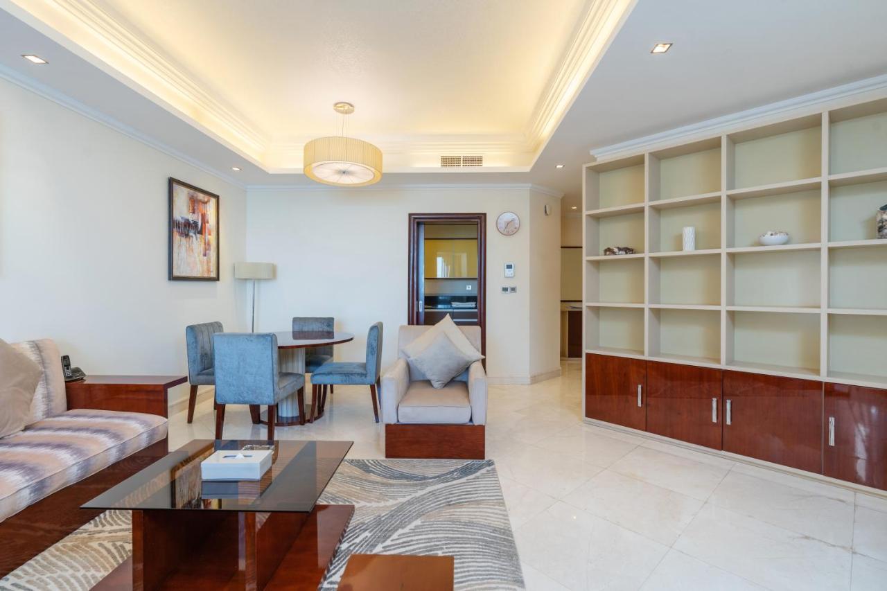 Royal Club By Rvhr, Grandeur Residence Crescent Palm Jumeirah 두바이 외부 사진