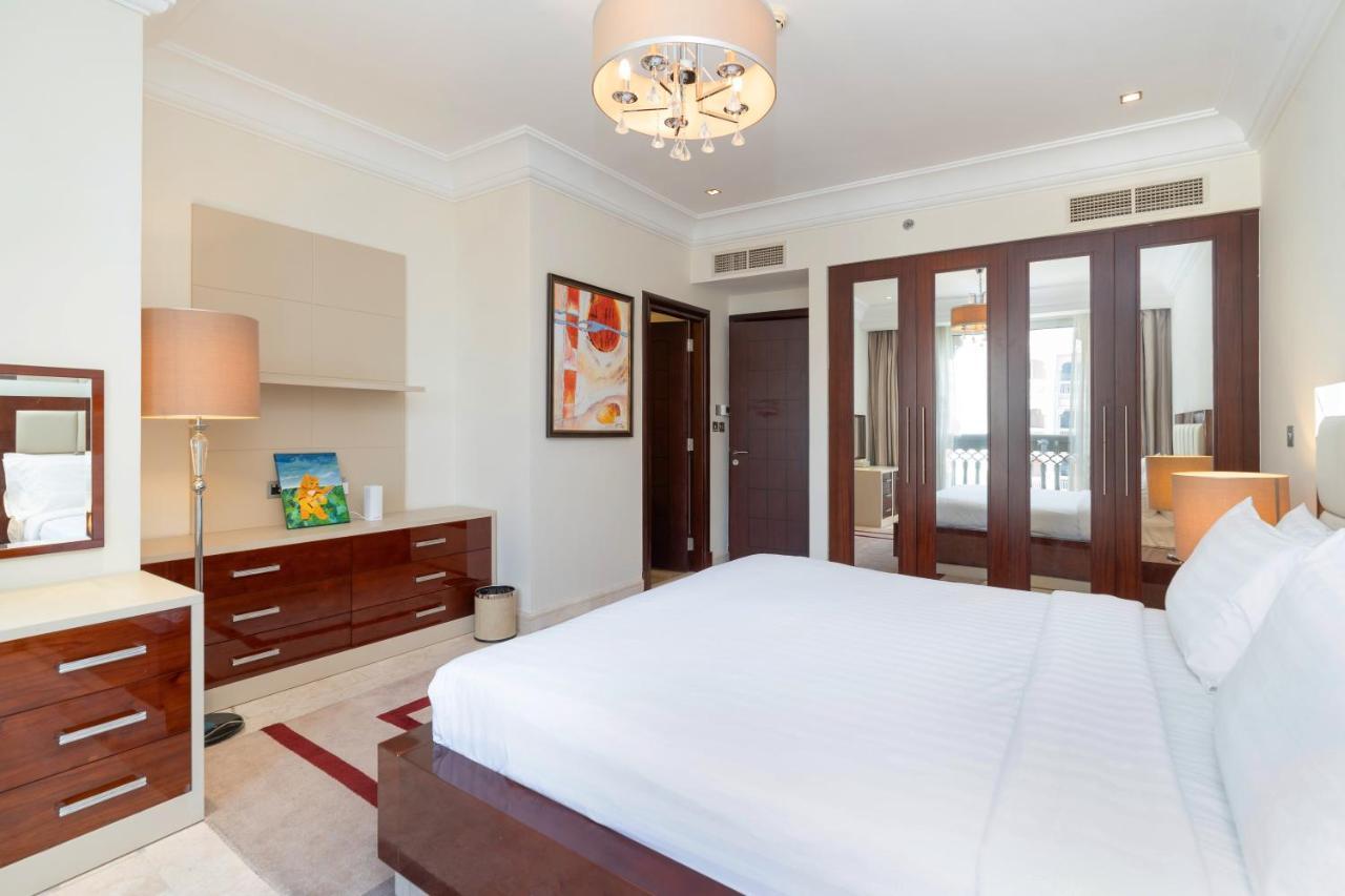 Royal Club By Rvhr, Grandeur Residence Crescent Palm Jumeirah 두바이 외부 사진
