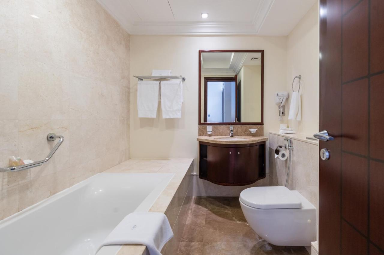 Royal Club By Rvhr, Grandeur Residence Crescent Palm Jumeirah 두바이 외부 사진