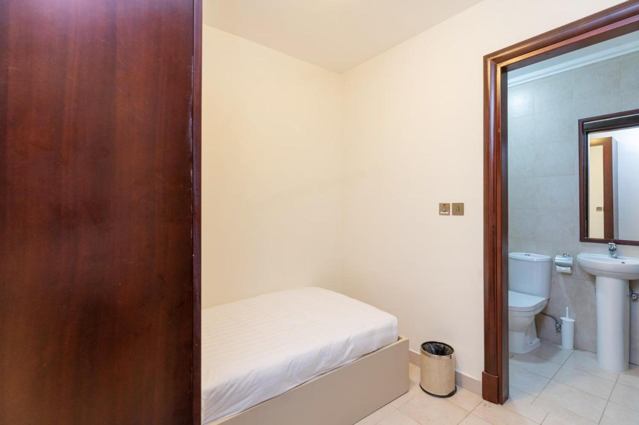 Royal Club By Rvhr, Grandeur Residence Crescent Palm Jumeirah 두바이 외부 사진